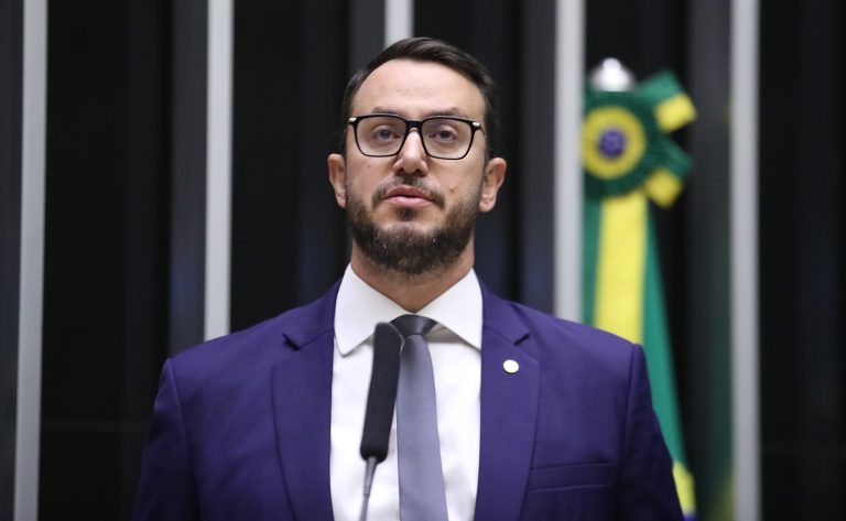 Delegado Matheus Laiola, autor da proposta