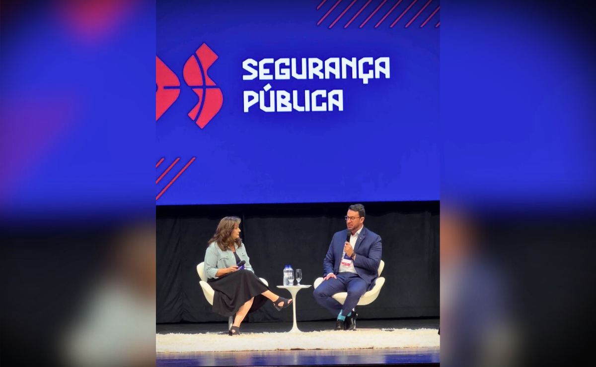 Delegado Matheus Laiola leva experiência para rodas de debate do S.O.S Segurança Pública em Curitiba